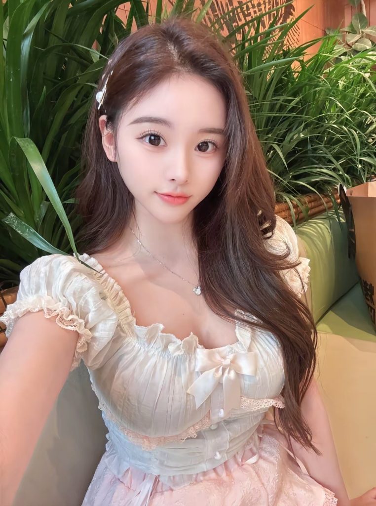 广州此等小骚货配享太庙-69俱乐部