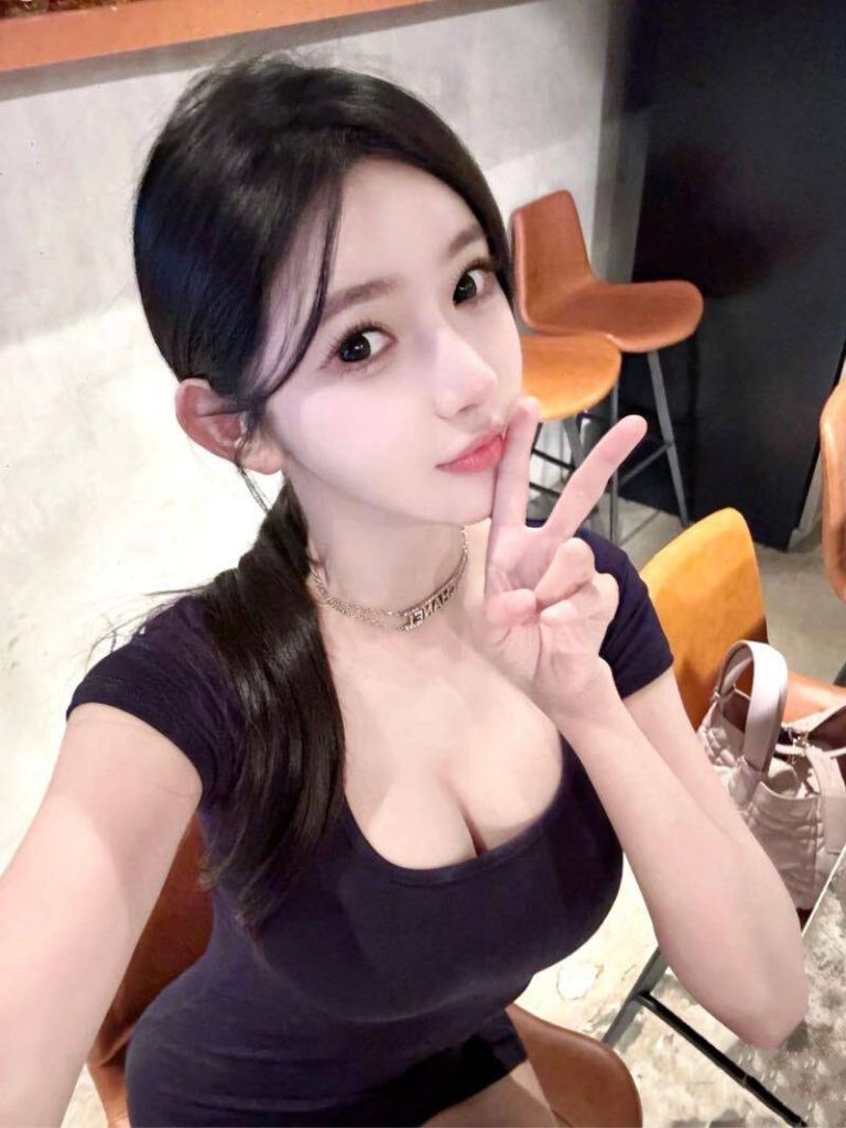 性感迷人小妖精长腿奶大后入一流-69俱乐部