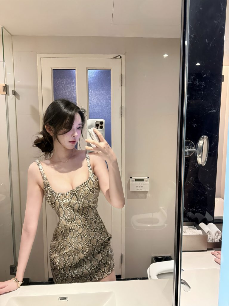 【上海】松江区瑜瑜美女人间水蜜桃-69俱乐部