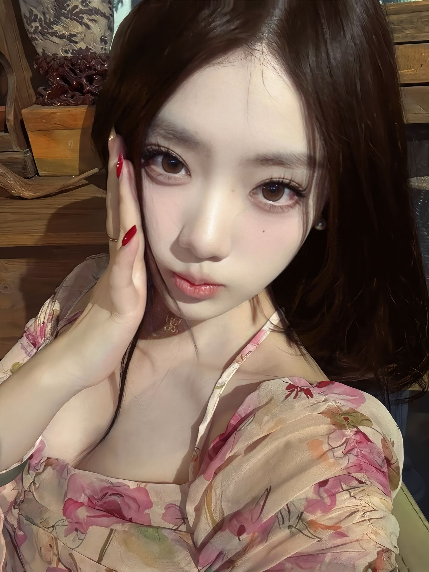 虎纠这大奶嫩逼下火水滋滋的-69俱乐部