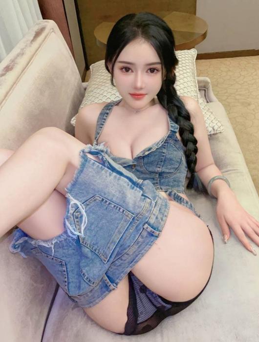 又性感又风情淫水还很多-69俱乐部