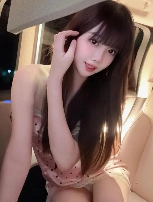 郑州青春嫩妹乳头小小的非常敏感-69俱乐部