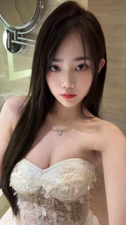 勾魂小妖精粉鲍还会夹吸-69俱乐部