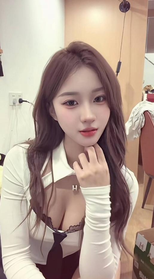 深圳体验莞式一条龙小美人-69俱乐部