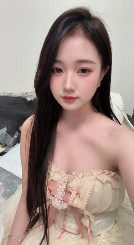 20出头幼女都没开发过-69俱乐部