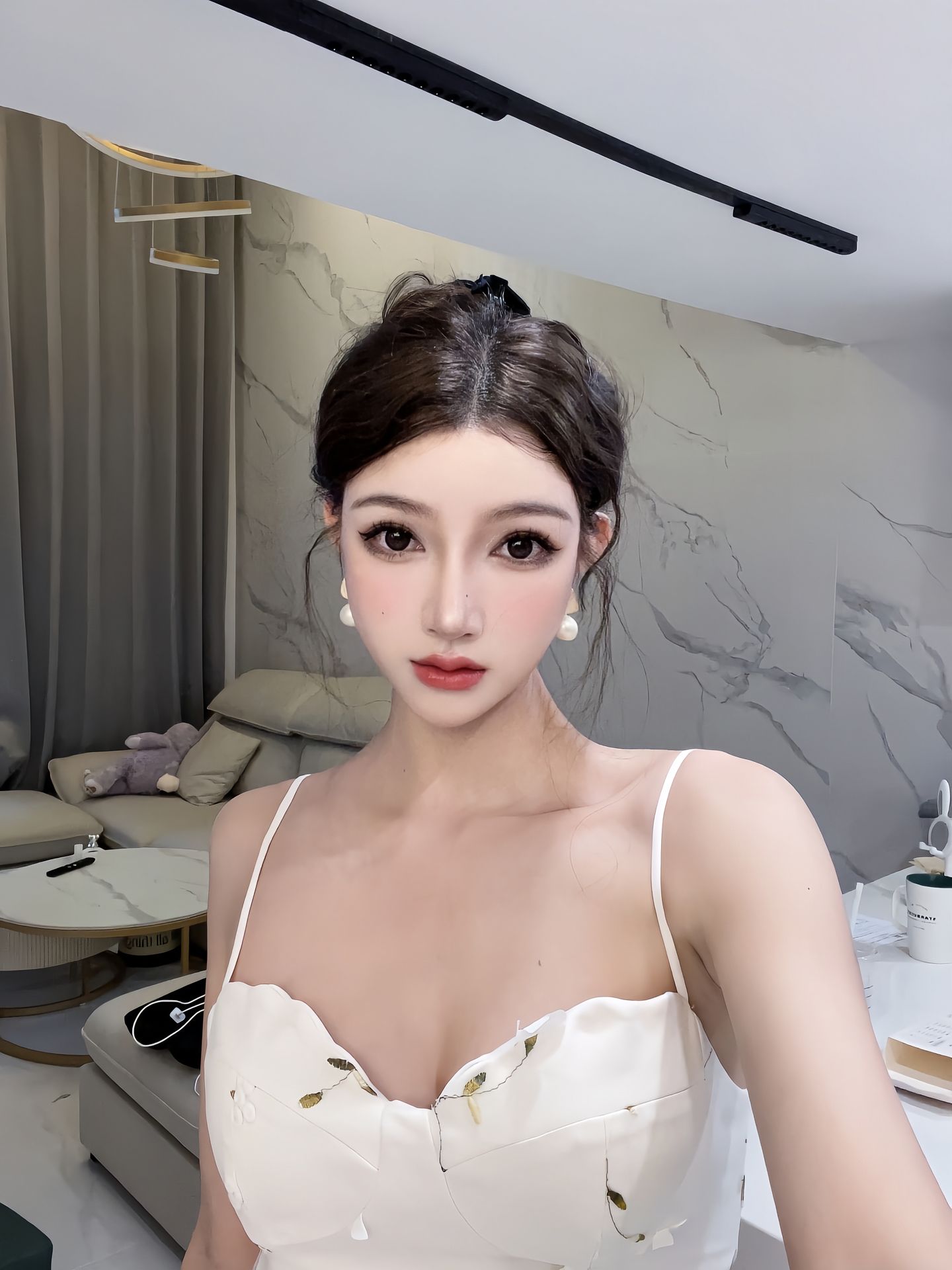 青青肥蚌真的会玩榨汁机-69俱乐部