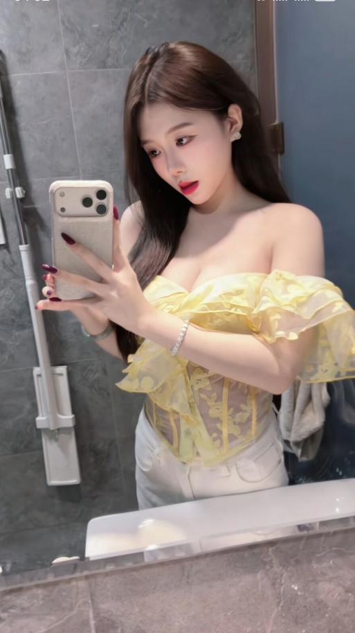 武汉御姐那迷人咪咪真的大-69俱乐部