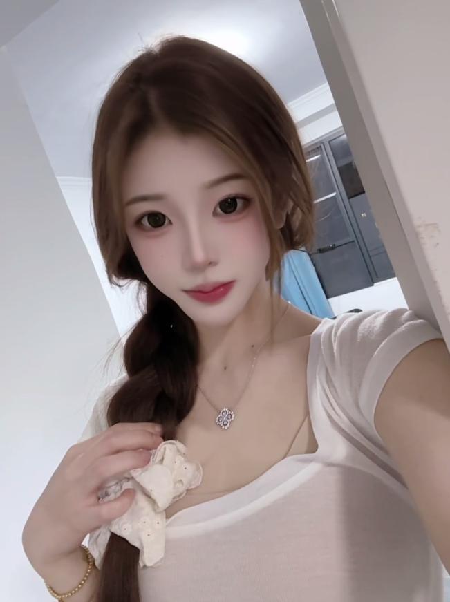 南通泻货首选这个兼职嫩妹-69俱乐部