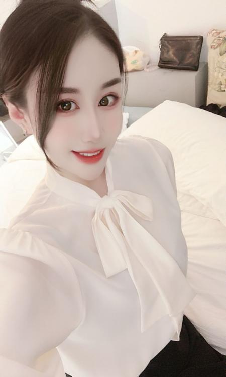 深圳骚逼大长腿木柔-69俱乐部