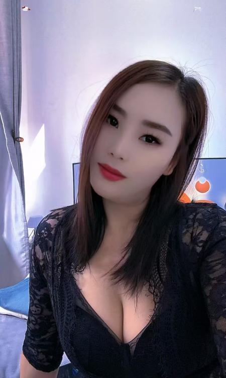 瑶海少妇微微-69俱乐部