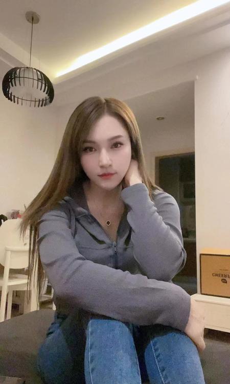 观音桥欣儿小美女-69俱乐部