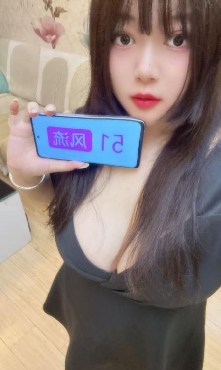 罗湖娇小大啵妹子小莲-69俱乐部