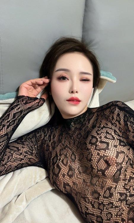 美少妇米娜-69俱乐部