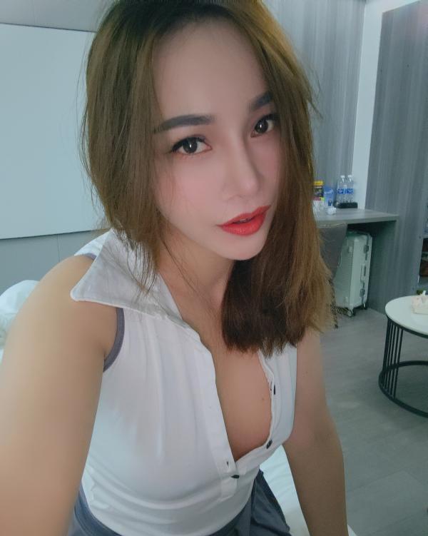 风骚型大长腿少妇-69俱乐部