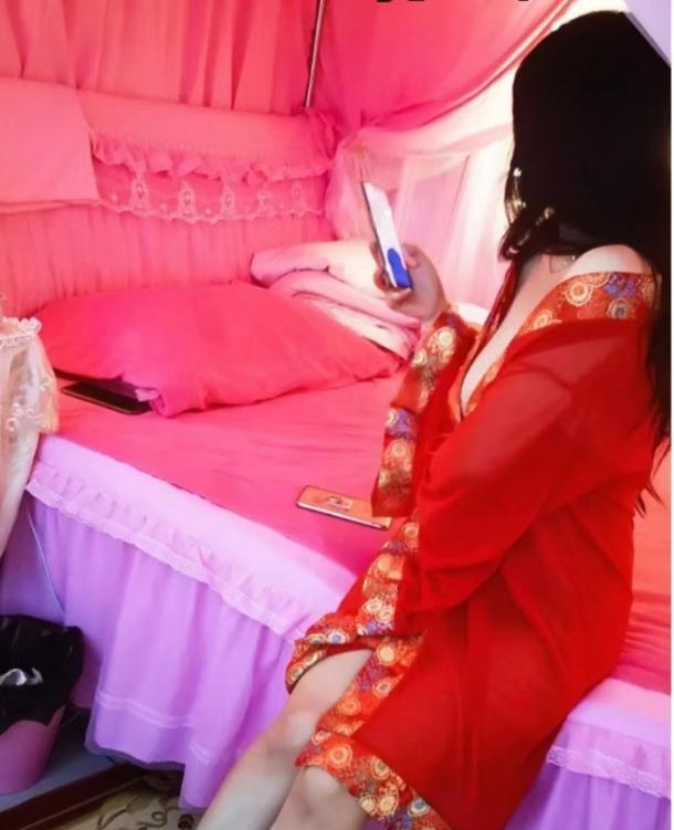 温柔体贴灵儿老师-69俱乐部