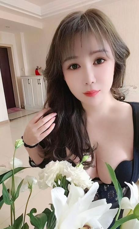 华唐路东北骚妇-69俱乐部