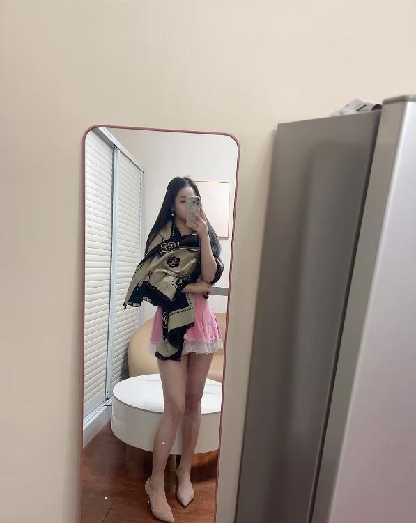 合肥初夏服务型妹子-69俱乐部