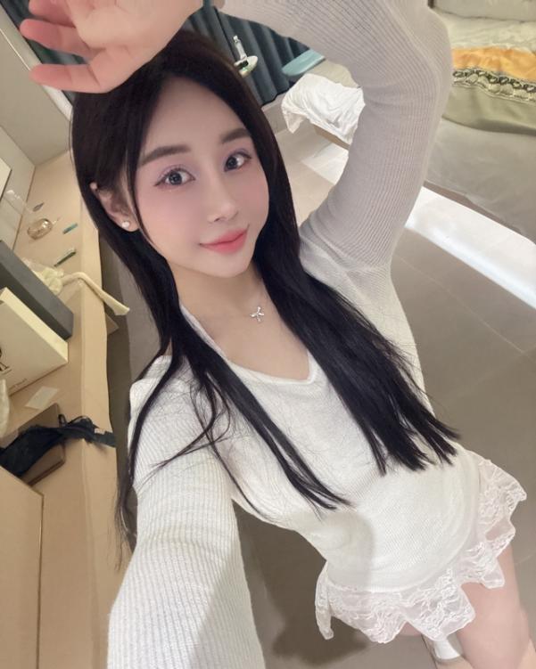 一线天馒头逼-69俱乐部