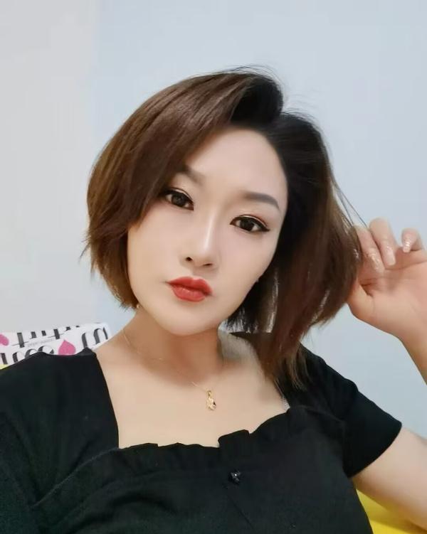 气质舌吻少妇-69俱乐部