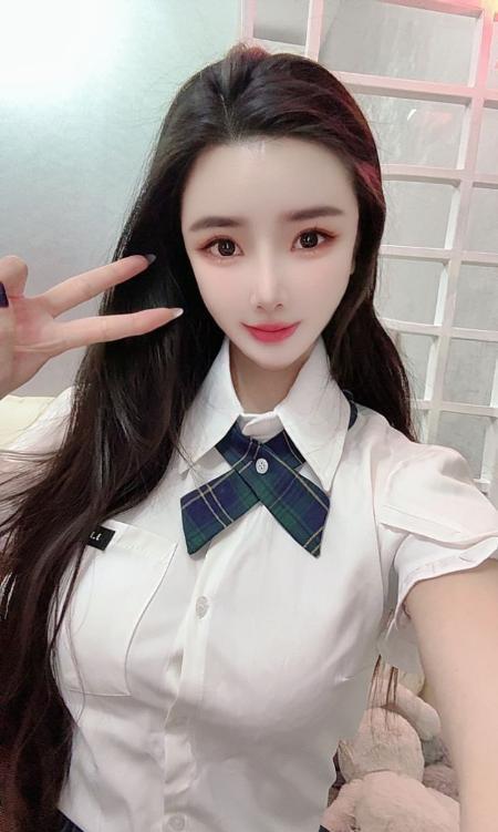 舌吻御姐七夏老师-69俱乐部