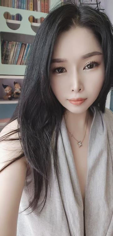 龙华小姐姐-69俱乐部