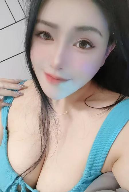 溪大熊性感活好美女-69俱乐部