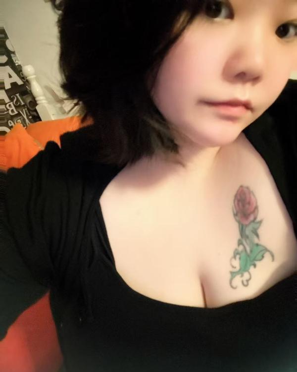 浦东大奶肥臀小少妇-69俱乐部