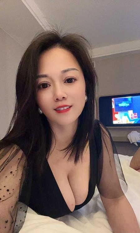 宝安固戍骚妇熟女-69俱乐部