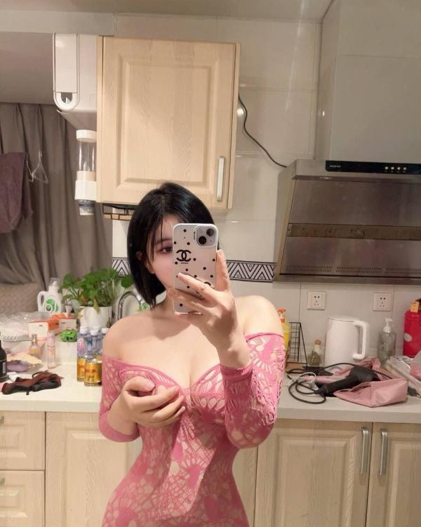 丰满翘臀颜值老师-69俱乐部