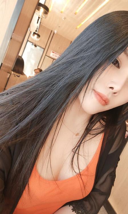 龙华小妮-69俱乐部