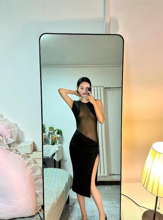 性感白嫩大美腿-69俱乐部