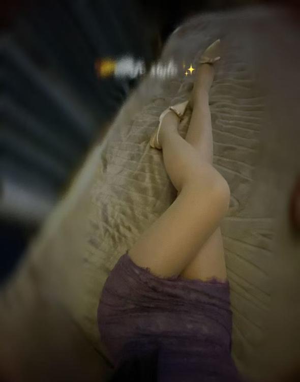 新街口美艳御姐鹿小姐-69俱乐部