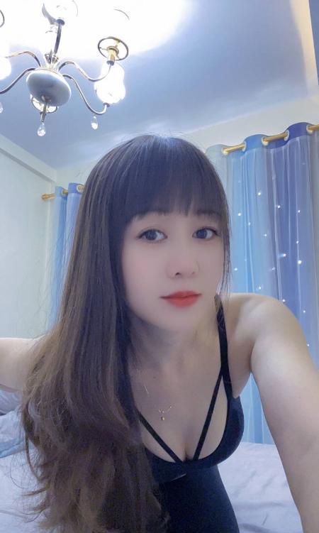 细腰川渝小姐姐-69俱乐部