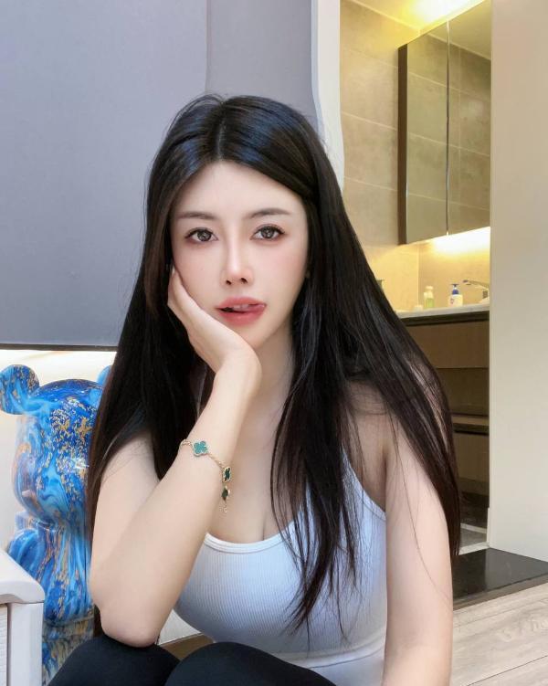 性感大胸身材好妹子-69俱乐部