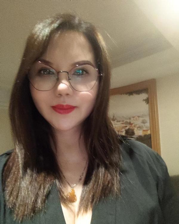 性感丰乳翘臀的小骚妇-69俱乐部