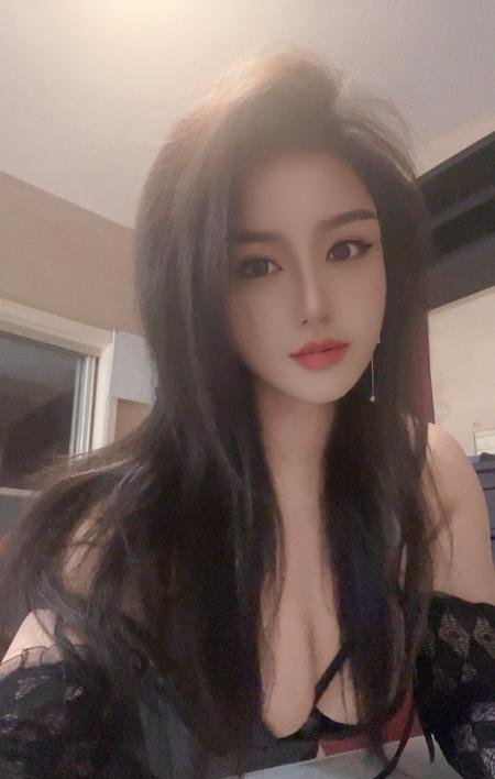 前凸后翘白苏妹-69俱乐部