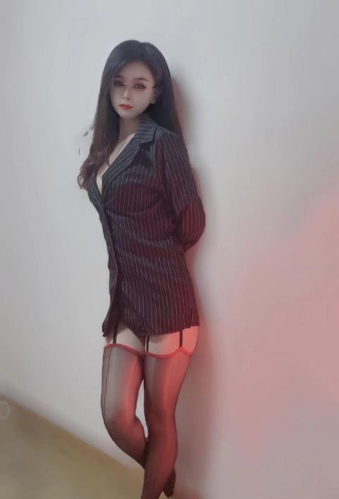 昆山性感美女-69俱乐部