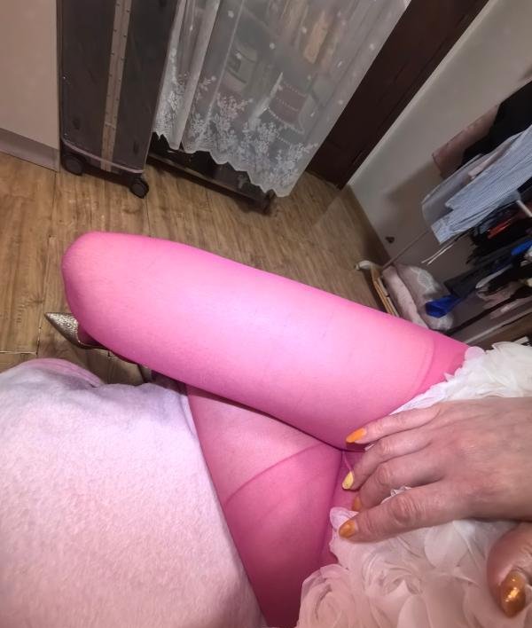 天府二街骚妇-69俱乐部