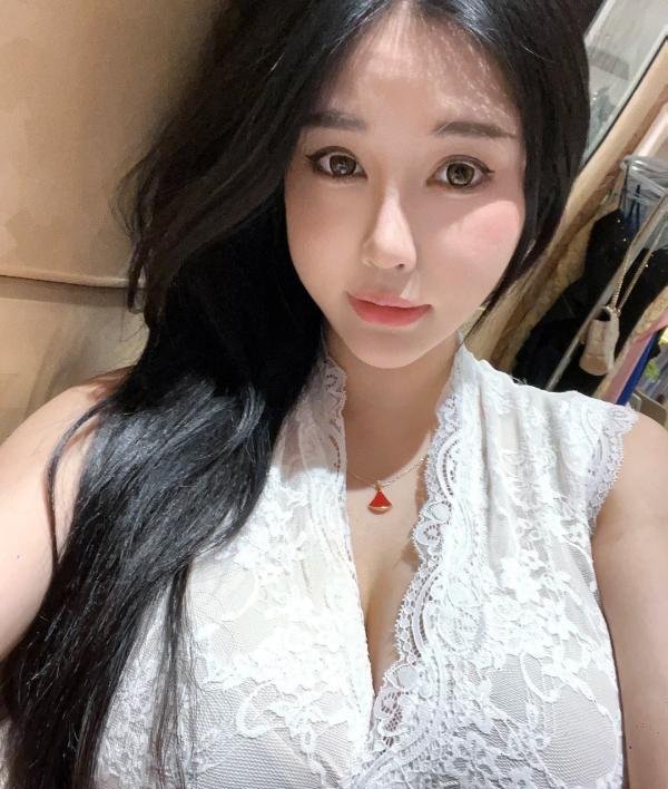 光谷大奶丝袜-69俱乐部