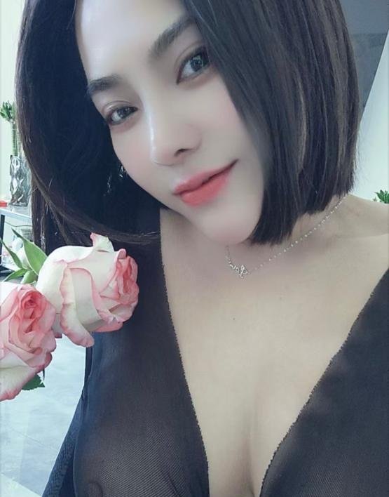 两点粉姐姐-69俱乐部