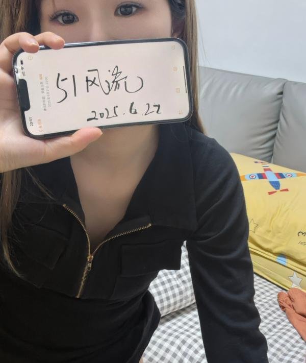 二刷兼职嫩妹子-69俱乐部