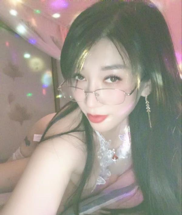 颜值人妻花妹-69俱乐部