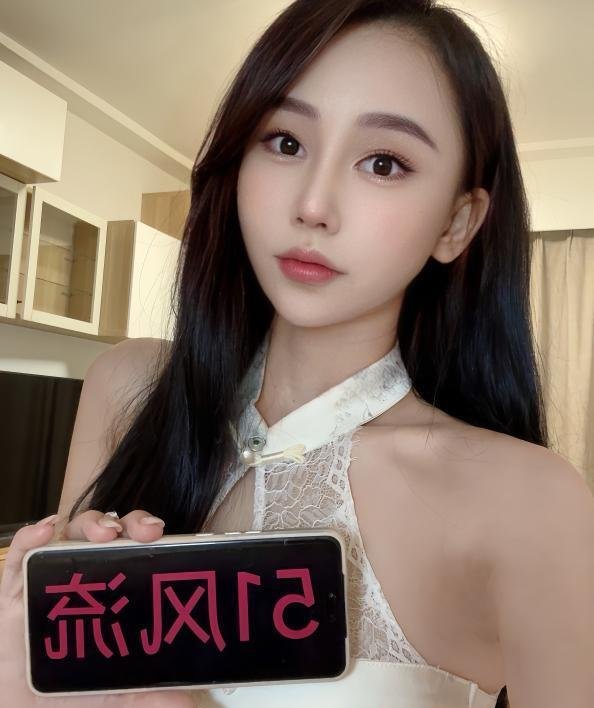 天河长腿肤白小姐姐-69俱乐部