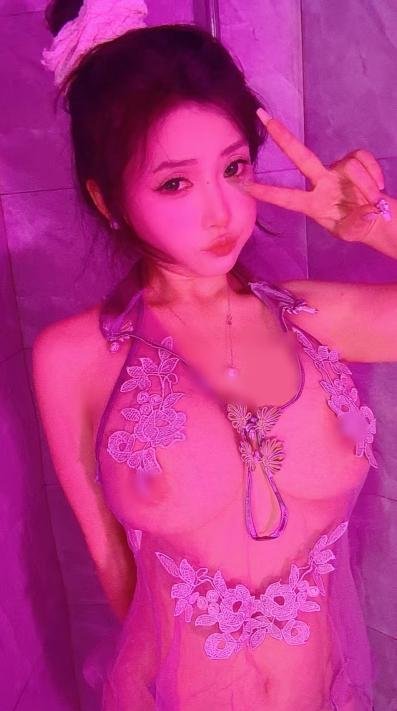 颜值深喉女神-69俱乐部