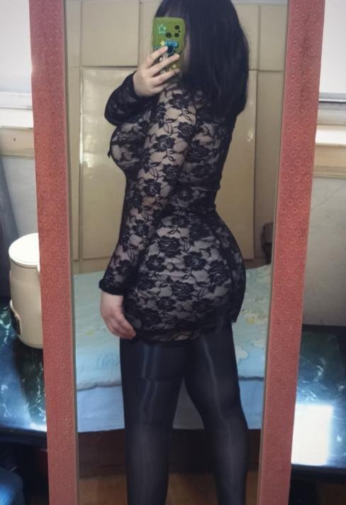 蜀山肤白丰腴老师-69俱乐部