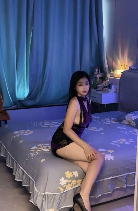 东站风骚邻家少妇-69俱乐部