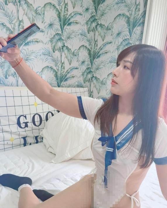 武侯长腿情趣黑丝服务-69俱乐部