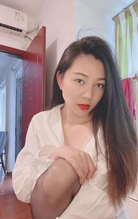 宝安少妇乐芙-69俱乐部