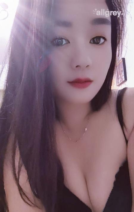 南京大臀妹-69俱乐部