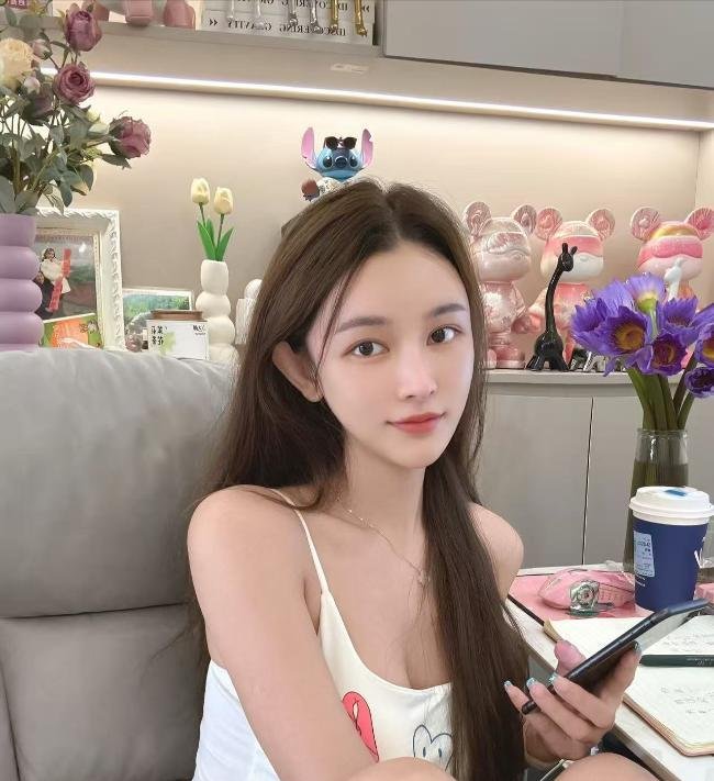 兼职妹秋秋-69俱乐部